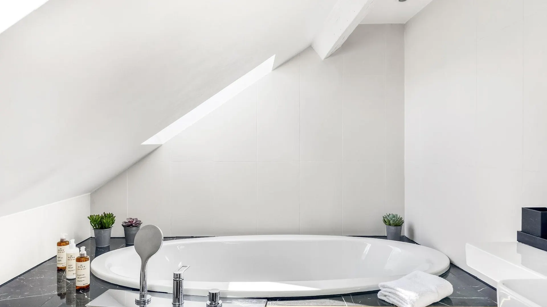 Opera Opal Отель 4*